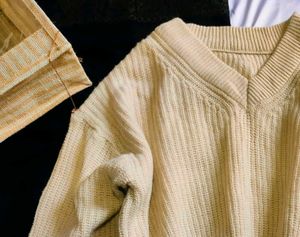 Cream Knit Cropped Sweater