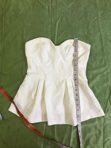 Offwhite Tube Top Bust 30-32 Waist 26