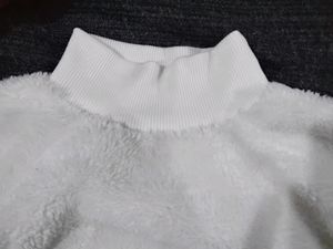 WHITE SWEATER SASSAFRAS