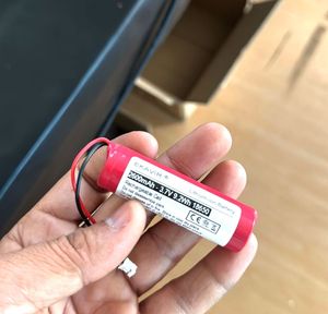 EKAVIR 18650, 2600 mah 3.7 Volt Lithium-ion Batter