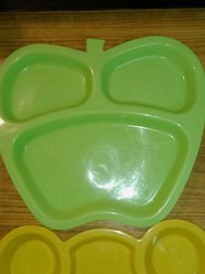 🆕NEW Mickey &amp; Apple Plates (Set of 2) Combo