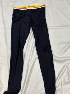 Kendall &amp; Kylie Leggings