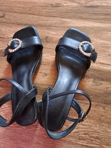 Black Heel