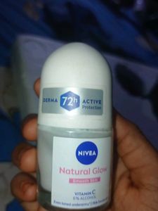 Nivea Natural Glow Deodorant