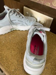 Red Tape Shoe For Women