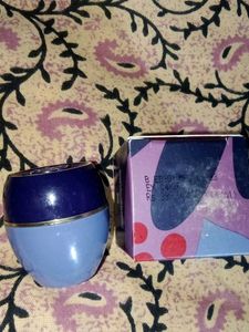 Oriflame Tender Care Blackcurrant &amp; Passion Fruit