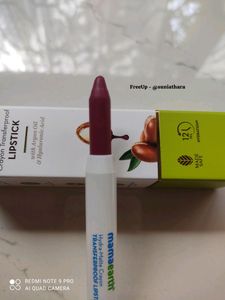 Mamaearth lipstick Passionfruit Wine
