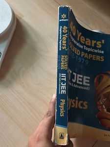 Physics 40 Years Solved Jee Mains And Advanced Qs