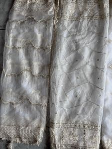 Elegant White &amp; Silver Dupatta