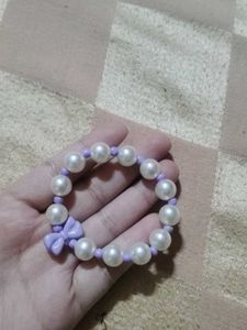 Pearl Bracelet with Bow
