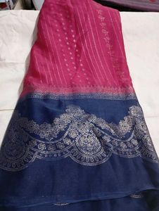 Used Elegant Pink & Navy Blue Saree