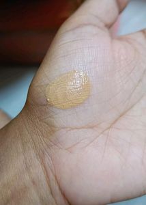 The Derma Co 2% Niacinamide Hydrating BB Cream
