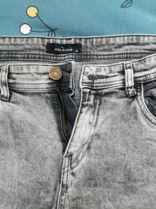 Highlender Distressed Ripped Men Jeans/Denim Short