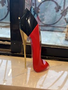 Carolina Herrera Very Good Girl Edp