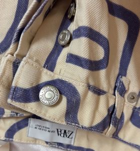 Zara Retro Swirl Pattern Straight Jeans!