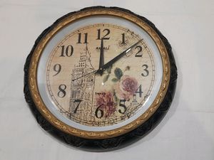Wall Clock &amp; Decor ⏰️