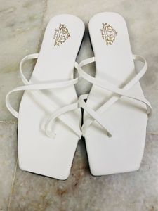 Flats Sandal White Unused IND-7