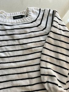 White Sweter