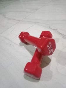 Red Dumbells