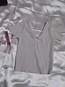 Ribbed V-Neck Crop Top