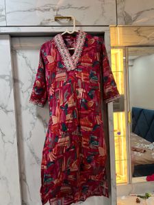 Floral Embellished Kurta Set