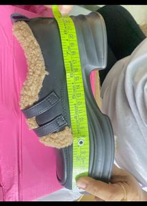 BUCKLE FUR LOAFER BRAND NEW Size 36