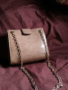 Sling Bag