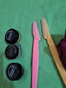 Hair Accessories &amp; Mink Lashes Bundle razor scrunc
