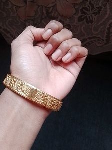 Fashionable Bangles