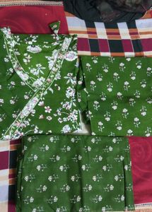 New/Unused Rayon Kurti With Pant , Dupatta Set