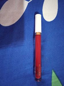 Myglamm LIT Satin Matte Lipstick