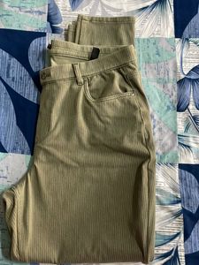Go Color Stretchable Jeggings With Lining