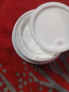 CETAPHIL DAY CREAM (Original Price - 1035rs)
