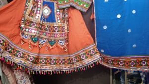 Orenge  Garba Choli