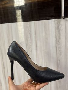 Chic Black Heels 36 Size