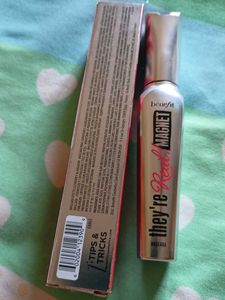 Benefit Cosmetics They&#39;re Real Magnet Mascara
