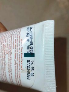 Himalaya Kesar Face Pack