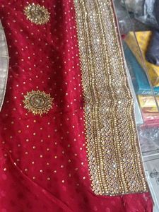 Red &amp; Gold Embellished Salwar Kameez