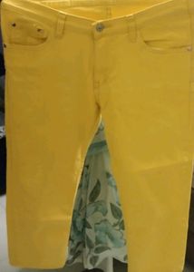 Yellow Pant 😊
