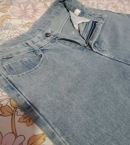 Light Wash Denim Jeans