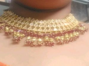 Beautiful Marron White Stone Necklace Set