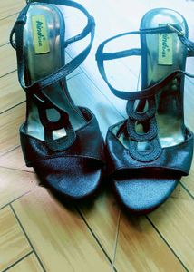 Sandal
