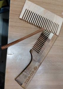 Neem wood Combs