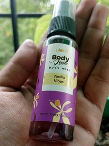 Plum BodyLovin'vanilla Vibes Body Mist |Warm Vanilla Fragrance