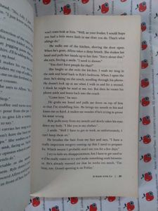 It Ends With Us by Colleen Hoover