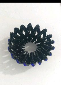 Combo-Bird&#39;s Nest Hair Clip &amp; Embellished Necklace