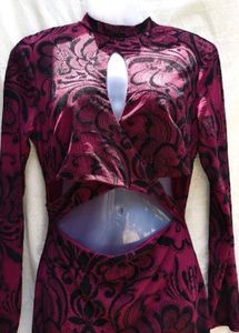 I. SEXY CUTOUT BODYCON