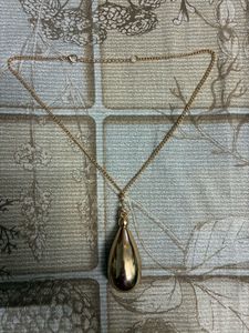 Drop Necklace 💛