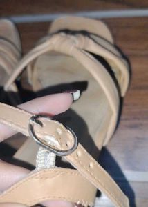Elegant Beige Sandals