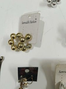 Earings